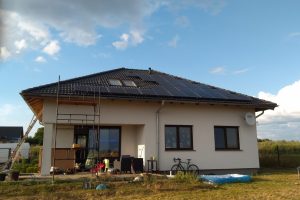 Montaż instalacji fotowoltaicznej dachówka ceramiczna miejscowość Janczewo
